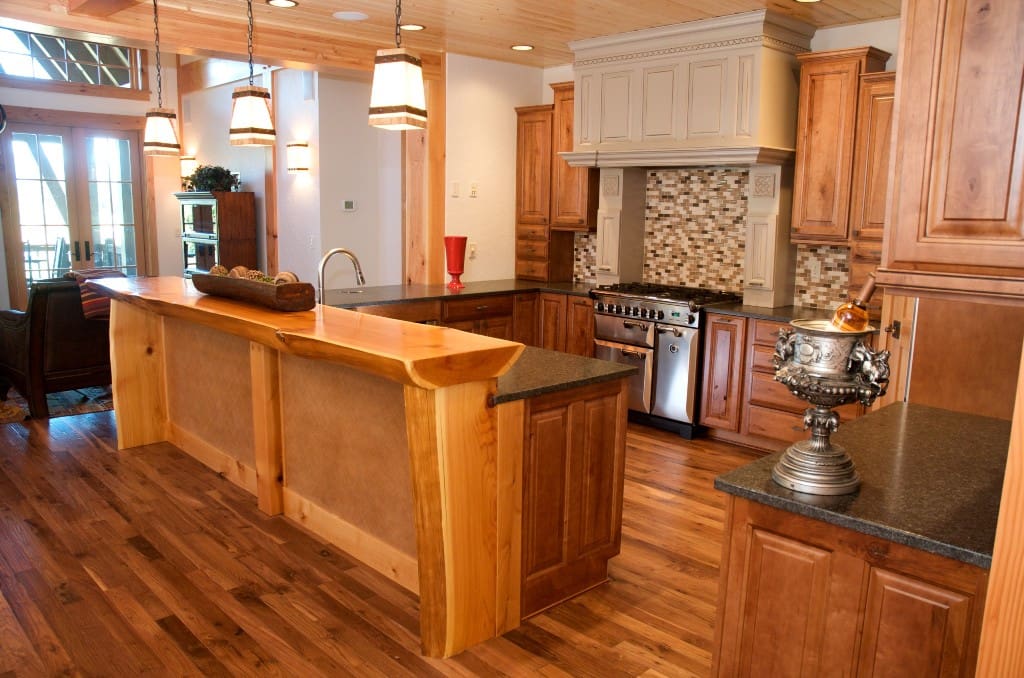 image_path_id26_478 luxury log home kitchen
